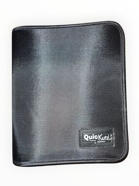 QuickKutz Zip-a-Round Binder Size 8 x 10 New with Tags